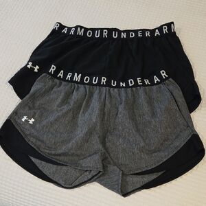 Under Armour Women's Athletic Shorts in Black and Gray